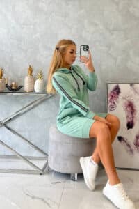 Рокля със светлоотразителен надпис ”DAY OFF” – Тъмна мента – 67394