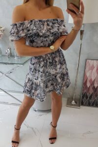 Цветна рокля с отворени рамене – Черна – 9252