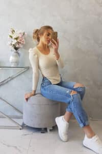 Еластична Блуза с Буфан ръкави – Светлобежова – 68932-7