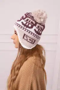 Дамска  зимна шапка с помпон – Бежово – K368-2