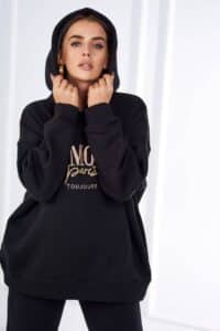 Спортен Комплект От 2 Части – Блуза С Качулка + Панталон – Черно – 9611-2