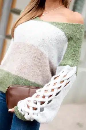 Дамски Пуловер с плитки на ръкавите – Хаки – IT96