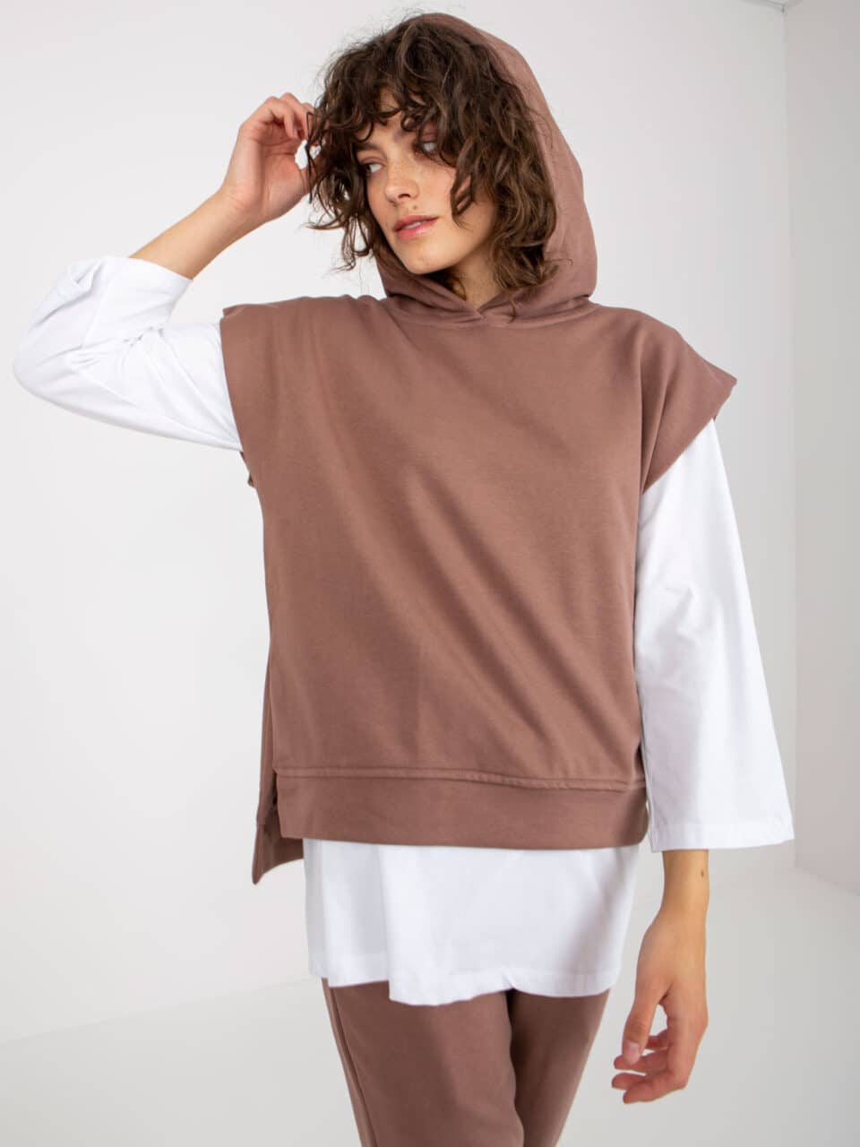 Стилен комплект дрехи – Кафяв – 318049