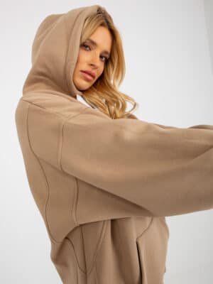 Топъл суитшърт с качулка и джобове – Тъмно бежов – 345854
