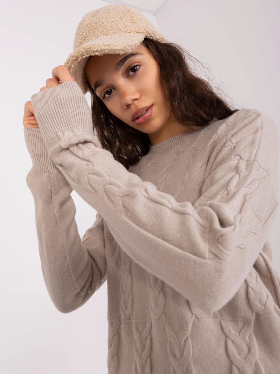 Стилна плетена блуза – Бежов – 472536