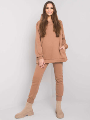 Стилен комплект дрехи – Бежов – 06271