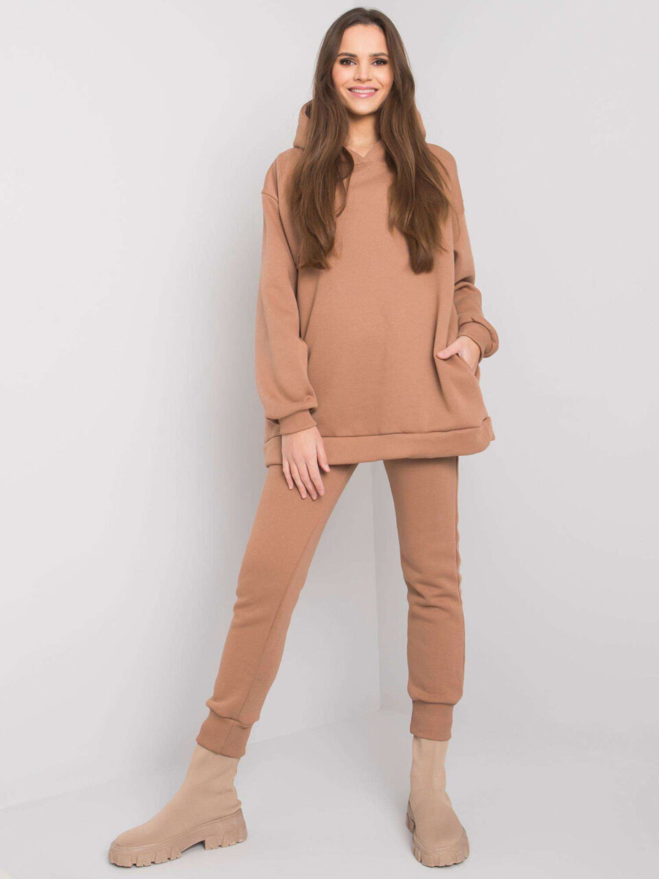 Стилен комплект дрехи "Камелови" – Бежов – 06271