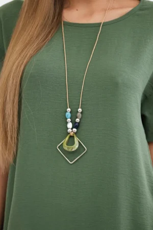 Шикозна рокля с джобове и Подарък медальон – Светло кафяв – 29473