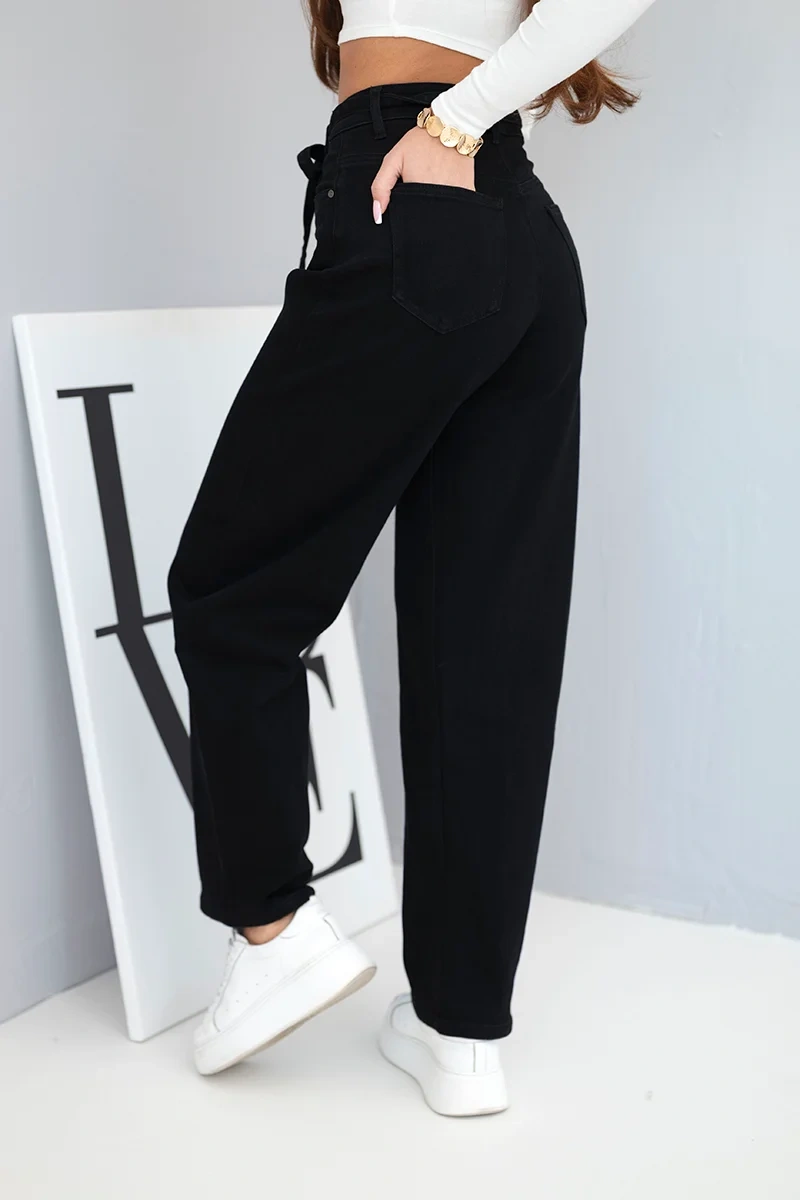 Women’s high-waisted jeans pants with a belt black-4